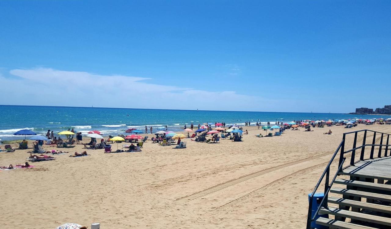 Lovely Apartment Near The Beach In Sunny La Mata トレビエハ エクステリア 写真