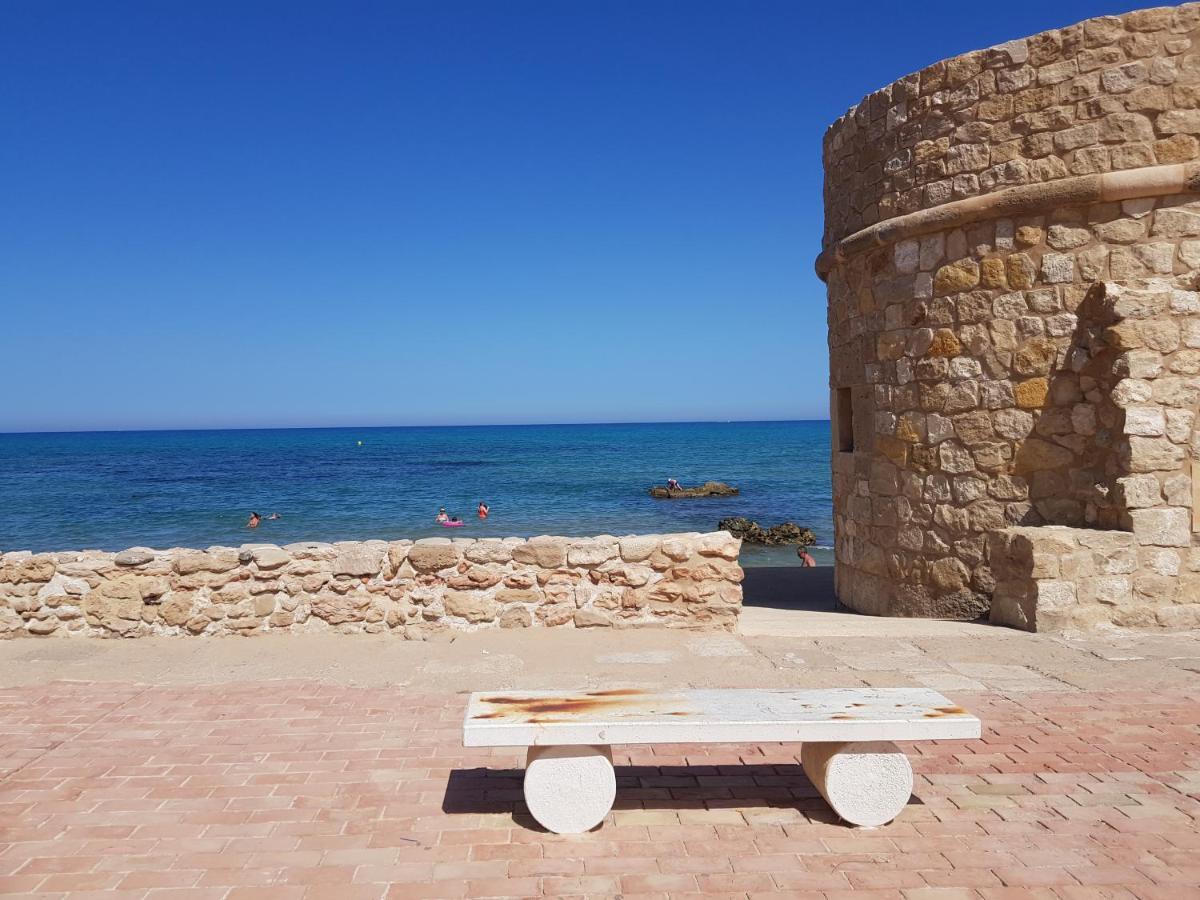 Lovely Apartment Near The Beach In Sunny La Mata トレビエハ エクステリア 写真